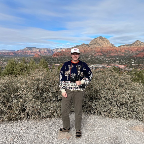 Meet your Posher, Jess - Picture 5 of 7